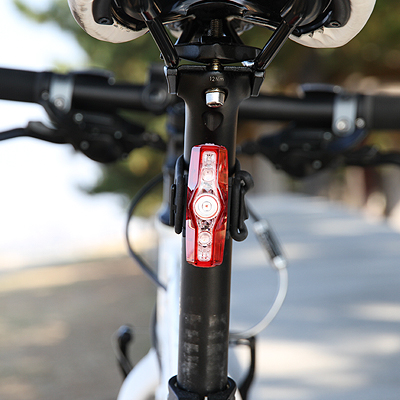 Luz Trasera Cateye VIZ 150 - Image 2
